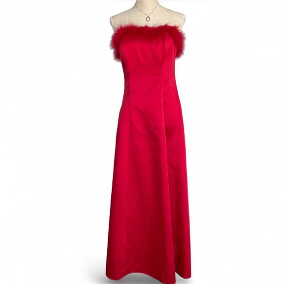 Moda International Dresses & Skirts - Y2K Red Satin Marabou trim Feathered Dress
